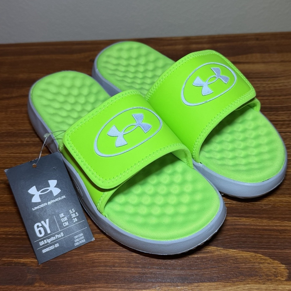 Under Armour Big Kids Size 6Y UA B Ignite Pro 8 Slides Sandals Green NEW